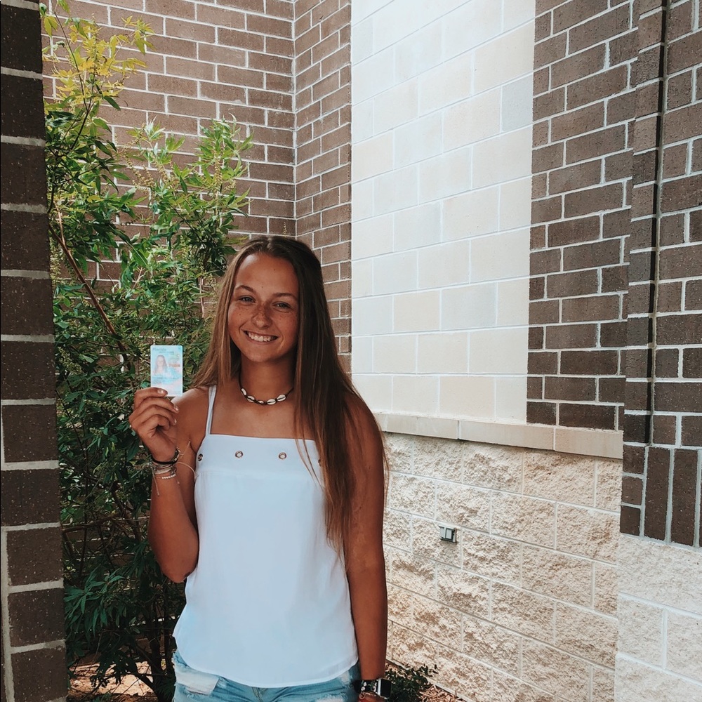 Meet your Posher, Rebecca